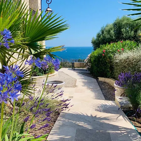 Apartment Grand Baie Saint-Raphael (Var)