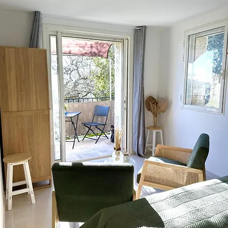 Apartment Grand Baie Saint-Raphael (Var)